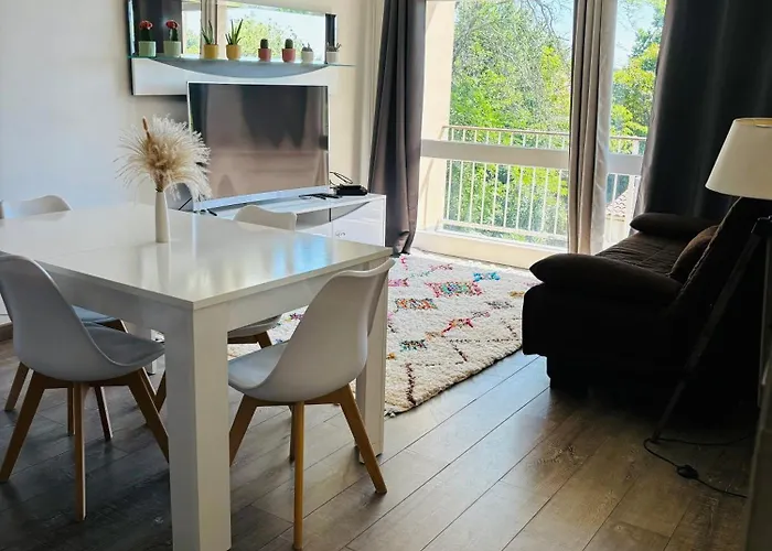 Appart. Baila, Proche De Bordeaux Et St Emilion * 利布尔讷